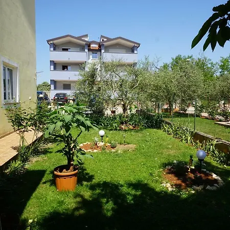 Bozica Umag Apartment *